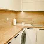 2br Centralside Retreat With Free Private Parking Apartment Plovdiv
