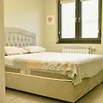 Apartment 2br Centralside Retreat With Free Private Parking Plovdiv
