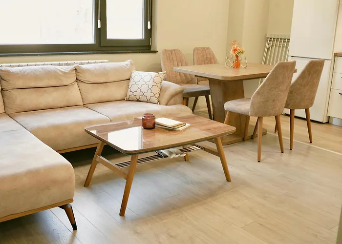 公寓 2br Centralside Retreat With Free Private Parking