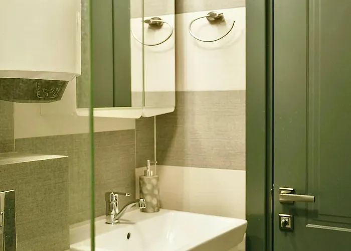 2br Centralside Retreat With Free Private Parking * 普罗夫迪夫