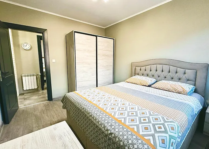 2br Centralside Retreat With Free Private Parking